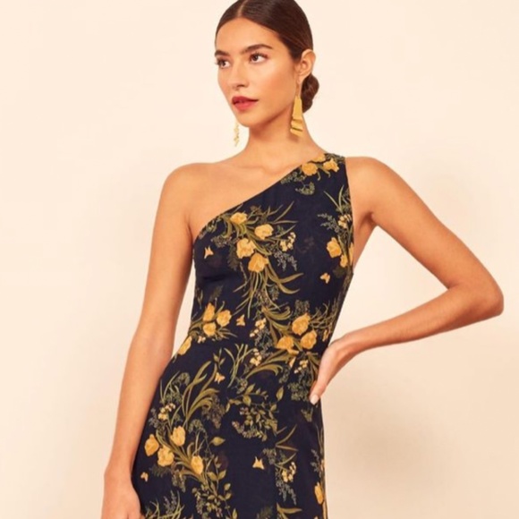 Reformation Dresses & Skirts - Reformation Evelyn Dress